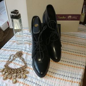 Clarks Artisan Kadri Alexa black Leather